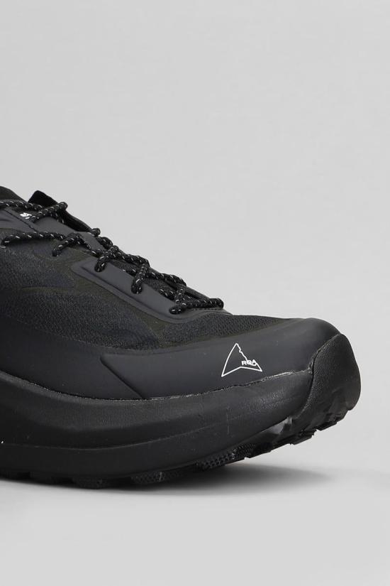 25SS 로아 스니커즈 415545 NBUW121FA19 Black - ROA