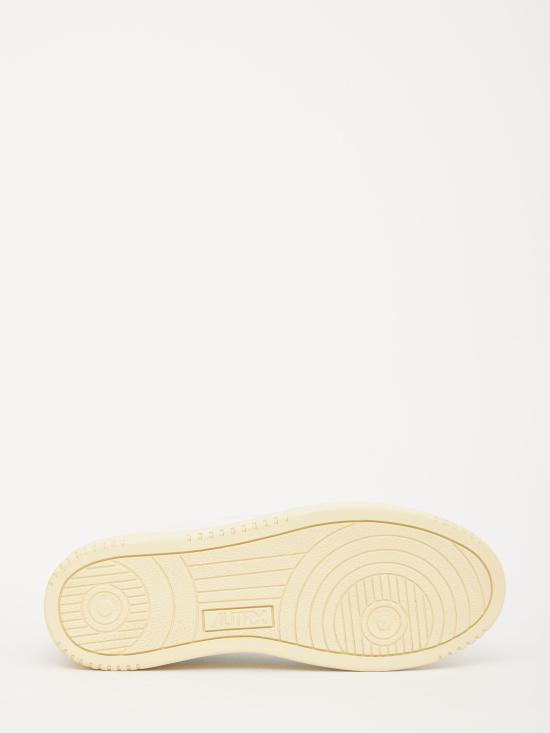 25FW 오트리 메달리스트 로우 스니커즈 AULMLS28 WHITE - AUTRY
