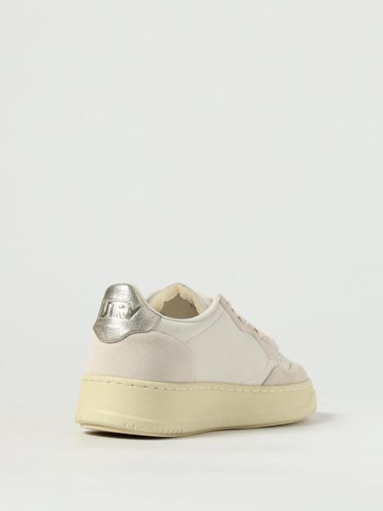 25FW 오트리 메달리스트 로우 스니커즈  AULW NU01 White 1 - AUTRY