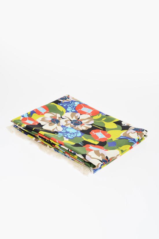  디스퀘어드2 비치용품 D7G445150 ISA01 388 Multicolor