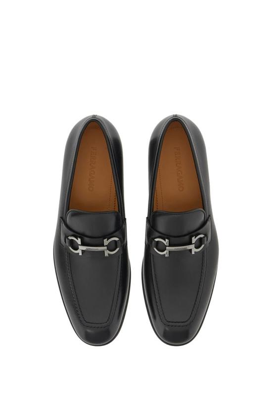 25FW 살바토레 페라가모 로퍼 021669762636 Black - SALVATORE FERRAGAMO