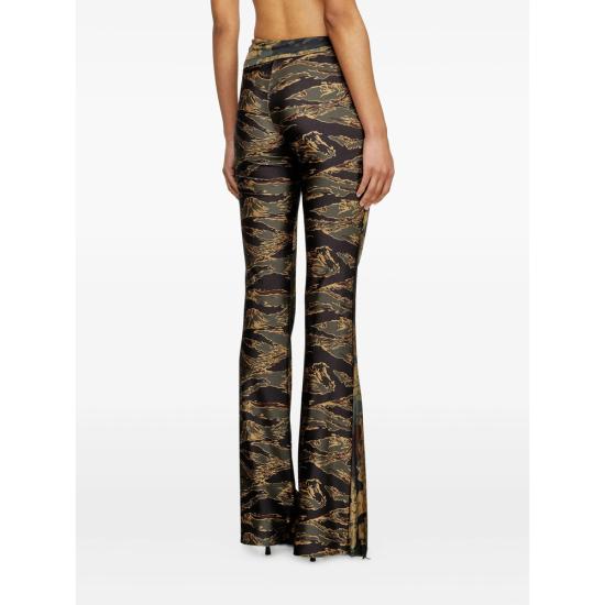 25FW 디젤 플레어 팬츠 0NKCZ A18517 51FA GREEN NEUTRALS - DIESEL