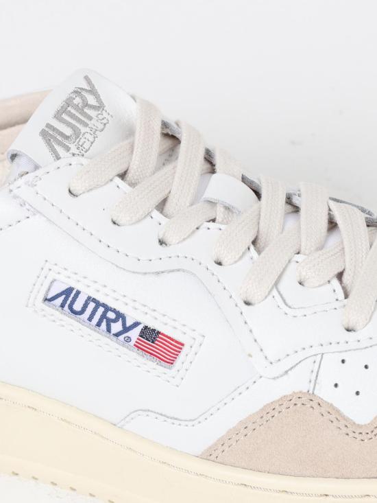 26FW 오트리 메달리스트 로우 스니커즈 AULMLS28 White - AUTRY
