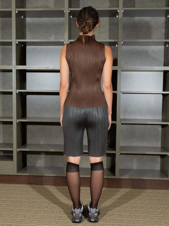  이세이 미야케 숏팬츠 플리츠 반바지 차콜 그레이 - ISSEY MIYAKE