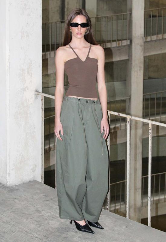  더 엔케이씨 스토어 스트레이트 팬츠 Nkc 스토어 맥스 카고스 그린