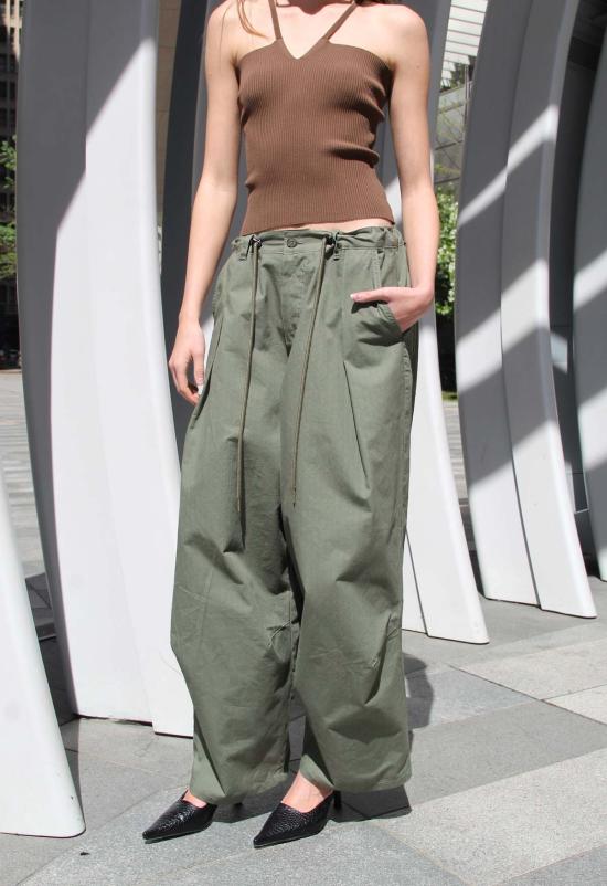  더 엔케이씨 스토어 스트레이트 팬츠 Nkc 스토어 맥스 카고스 그린 - The NKC Store