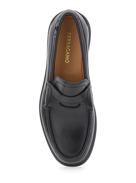 25FW 살바토레 페라가모 로퍼 0299040781935 Black - SALVATORE FERRAGAMO