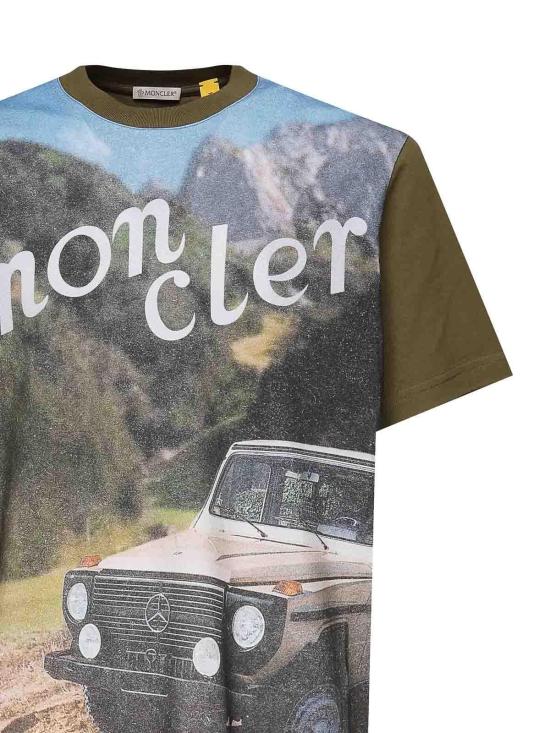  몽클레어 몽클레르 x 메르세데스 벤츠 바이 니고 프린티드 코튼 티셔츠 K14018C0000389AB9816 Light Blue - MONCLER