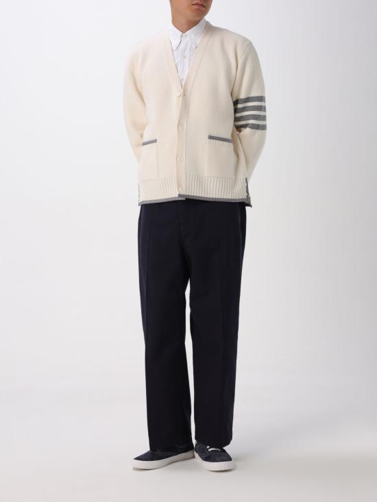 25FW 톰브라운 4바 밀라노 스티치 브이넥 메리노 울 가디건 MKC608AY1029 100 White - THOM BROWNE