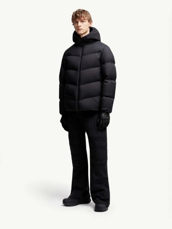 25FW 몽클레어 숏패딩 K20911A00156597YD 999 Black - MONCLER