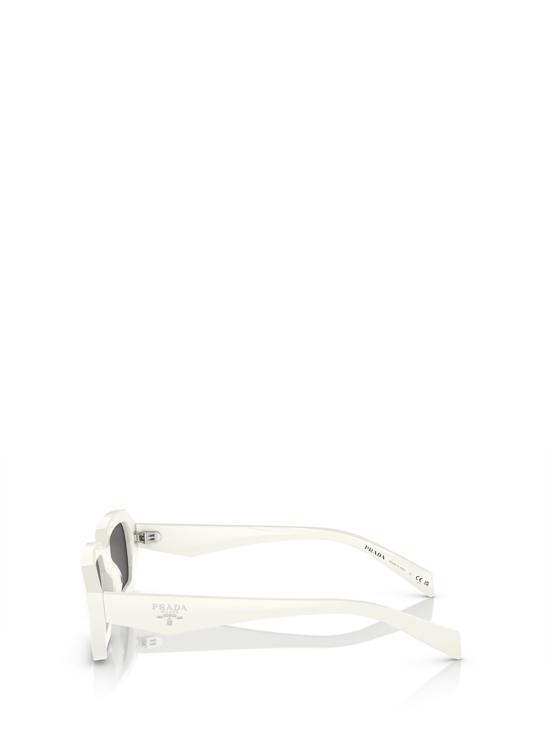 26FW 프라다 선글라스 PR A12S 17K08Z WHITE - PRADA