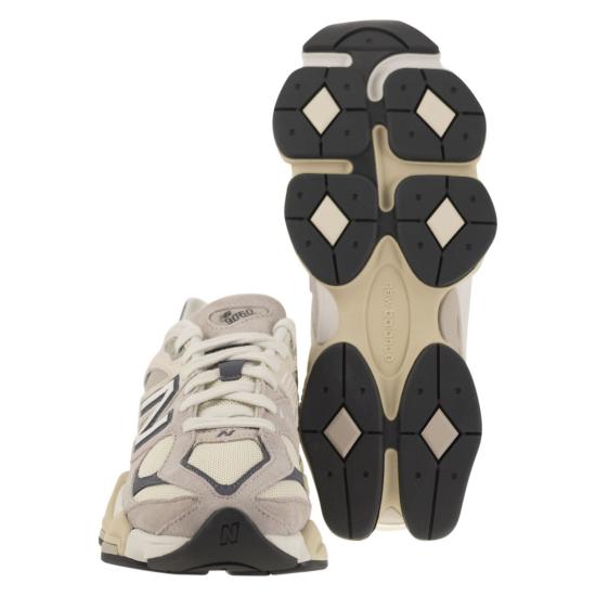 26SS 뉴발란스 9060 스니커즈 U9060 LIGHT BEIGE - NEW BALANCE