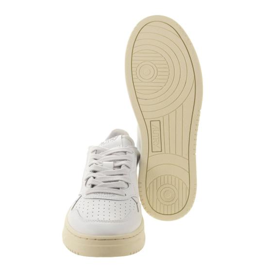  오트리 메달리스트 로우 스니커즈 AULM WHITE - AUTRY