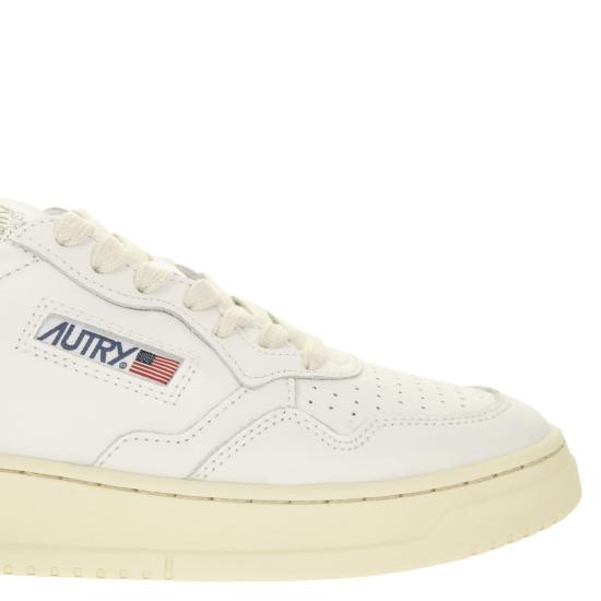  오트리 메달리스트 로우 스니커즈 AULM WHITE GREEN - AUTRY