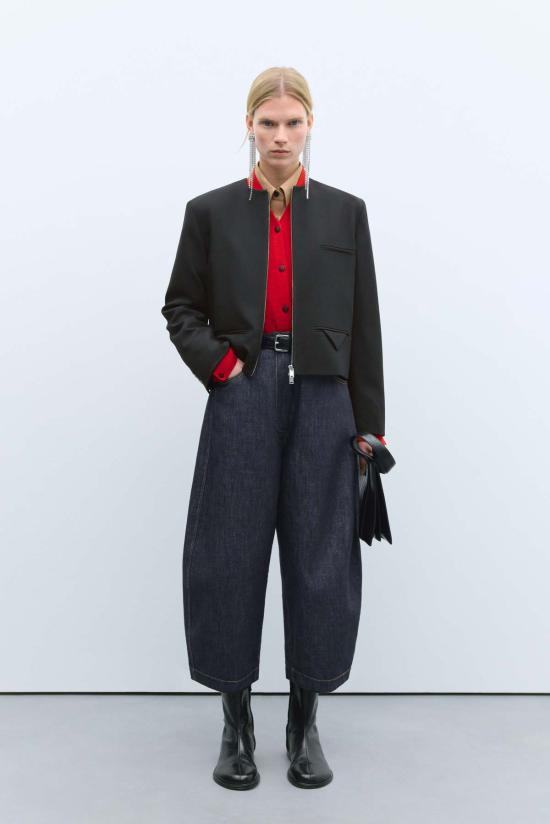  코데라 코트 크롭 재킷 블랙