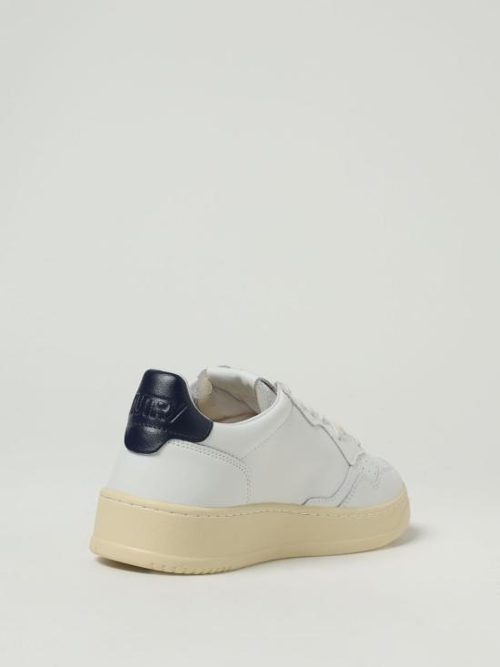 26SS 오트리 메달리스트 로우 스니커즈 AULM LL12 White - AUTRY