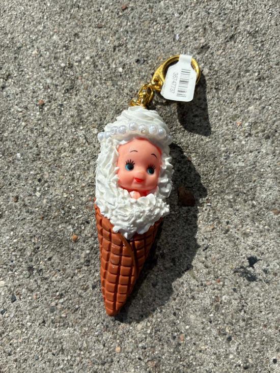  Otonamiya 키링 오토나미야 휘핑크림+펄 큐피 키체인 어웨이크