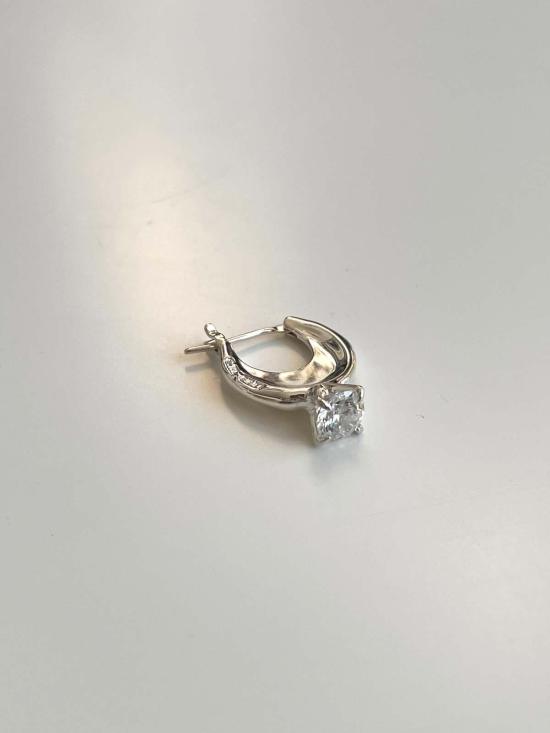  E.M. 이어링 싱글 드롭 스톤  실버 - OTHER BRANDS