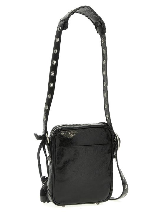 25FW 발렌시아가 크로스백 719065210KR1000 Black - BALENCIAGA