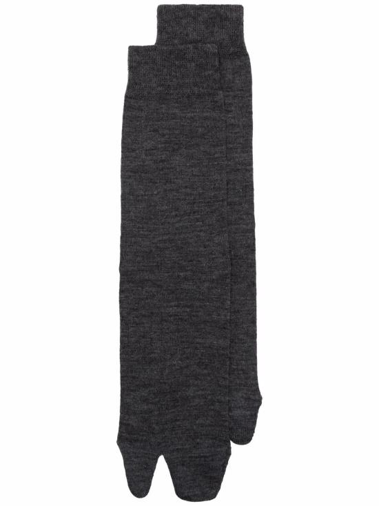 25FW MM6 메종마르지엘라 양말 S51TL0052 S17867860M