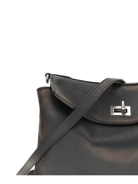 25FW 발렌시아가 크로스백 8275832ABWZ 9862 - BALENCIAGA