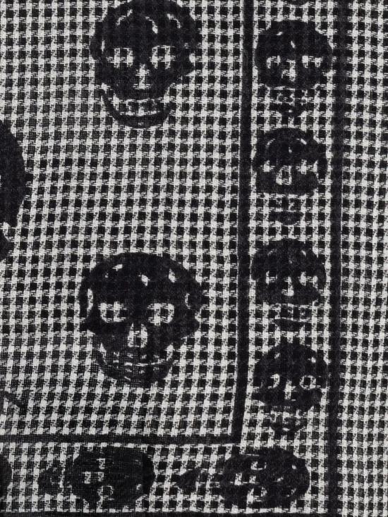 25SS 알렉산더 맥퀸 머플러/스카프 814759 4C50Q1078 Black ivory - ALEXANDER MCQUEEN