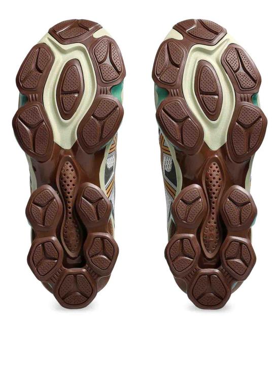 25SS 아식스 젤 퀀텀 스니커즈 1203A270102 Light Brown - ASICS