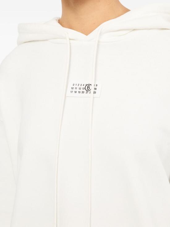 25FW MM6 메종마르지엘라 스웨터 S52GU0234 M25025101 - MM6 MAISON MARGIELA