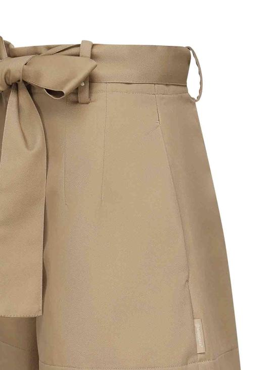  몽클레어 숏팬츠 K10932B0001954A36235 Light Brown - MONCLER