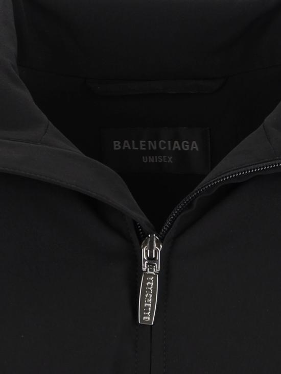25FW 발렌시아가 로고 오버사이즈 트랙자켓 839090 TRO311000 Black - BALENCIAGA