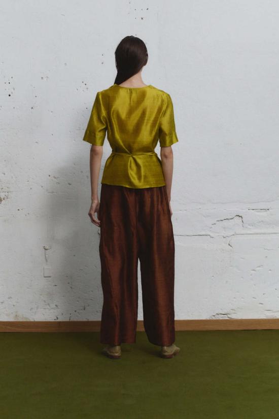  다두라 블라우스 Datura Pistacho Dupion 랩탑 - DATURA