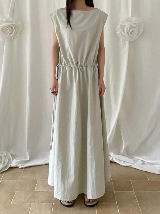  더 엔케이씨 스토어 롱 원피스 Nkc 스토어 리나 드레스 - The NKC Store