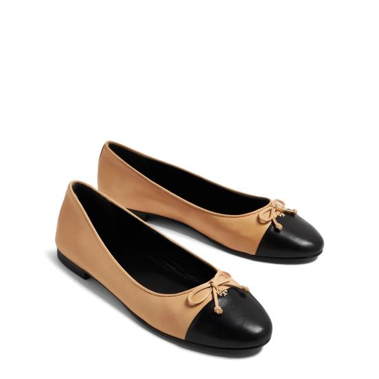 25FW 토리버치 캡 토 발레 플랫 154513 200 - TORY BURCH