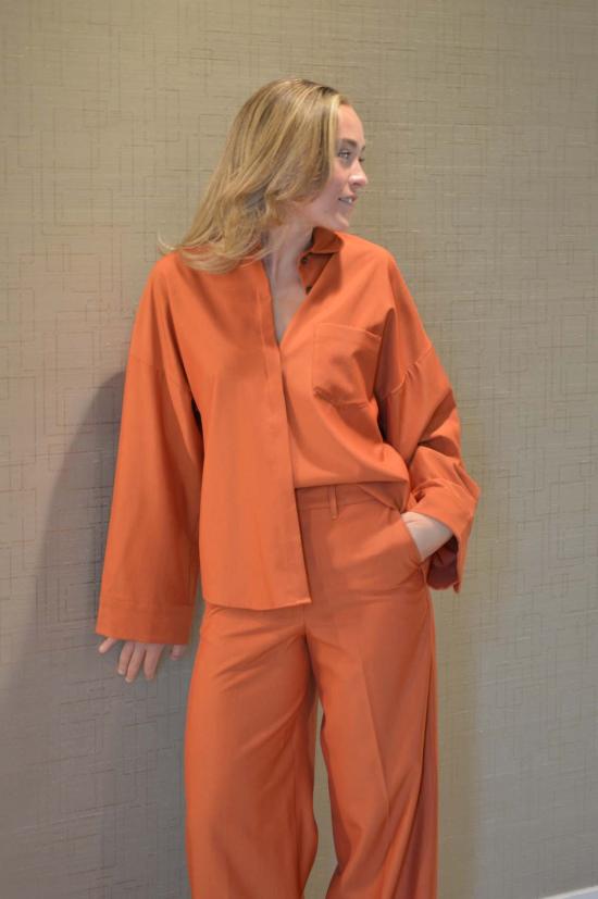  나인인더모닝 셔츠 나인 인 더 모닝 아만다 실크 버튼 다운  러스트