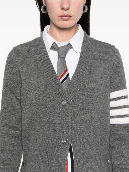 25FW 톰브라운 스웨터 FKC657A Y1029 035 Grey - THOM BROWNE