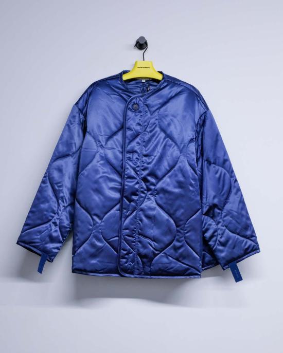  JW앤더슨 패딩 JW 앤더슨 라이트 인디고 나일론 오버사이즈 퀼팅 재킷 - JW ANDERSON