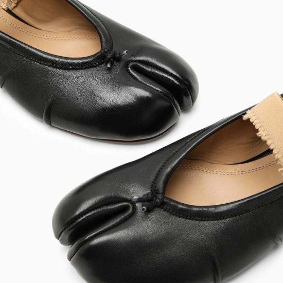 25FW 마르지엘라 플랫 슈즈 S39WZ0104P6853 HA334 BLACK NUDE - MAISON MARGIELA