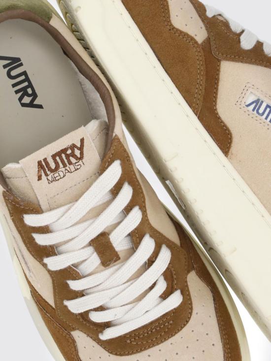 26SS 오트리 메달리스트 로우 스니커즈 AULM TS17 White 1 - AUTRY