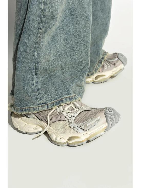 25FW 발렌시아가 스테이플러 스니커즈 803682W3ST49191 GREY - BALENCIAGA