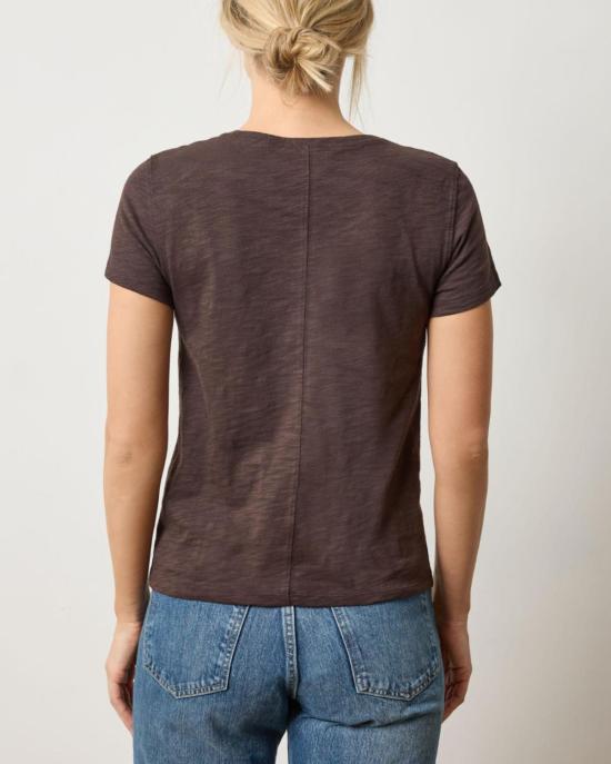  릴라 피 반팔 티셔츠 릴라 P. 반팔 백심 크루넥 탑 에스프레소 - LILLA P