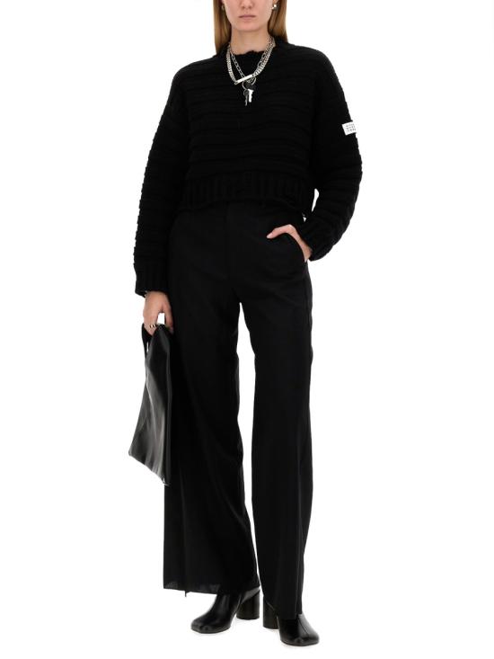 25FW MM6 메종마르지엘라 스웨터 S52HL0031M13040900 BLACK DOM - MM6 MAISON MARGIELA