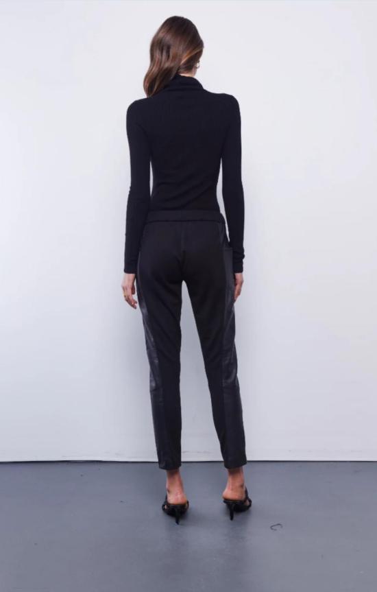  Chammomile 스트레이트 팬츠 카모마일 쿠키 - OTHER BRANDS