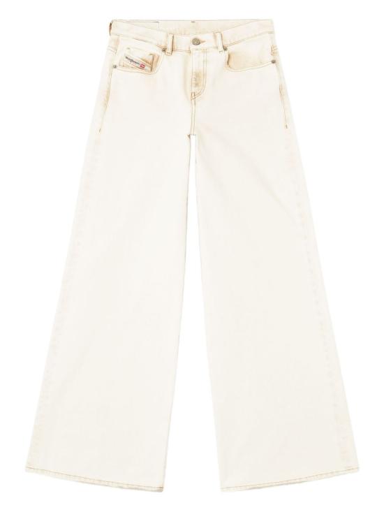 25FW 디젤 스트레이트 팬츠 A03624 09M7008 White