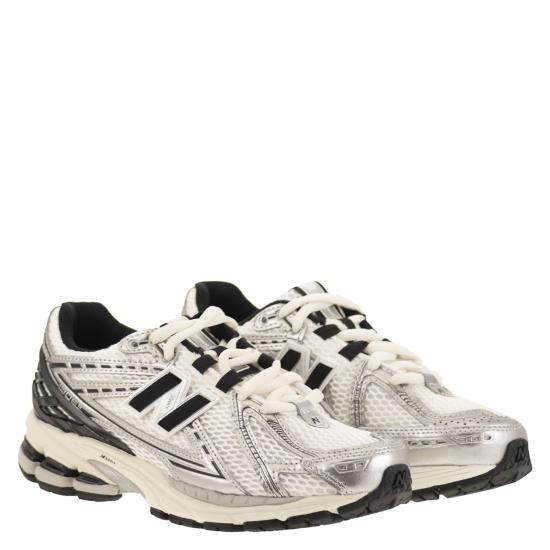26SS 뉴발란스 1906 스니커즈 M1906 WHITE BLACK - NEW BALANCE