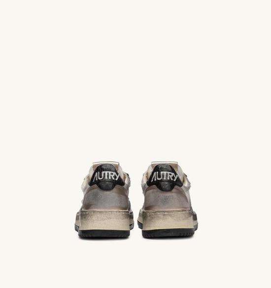  오트리 스니커즈 메달리스트 로우 슈퍼 빈티지 - AUTRY