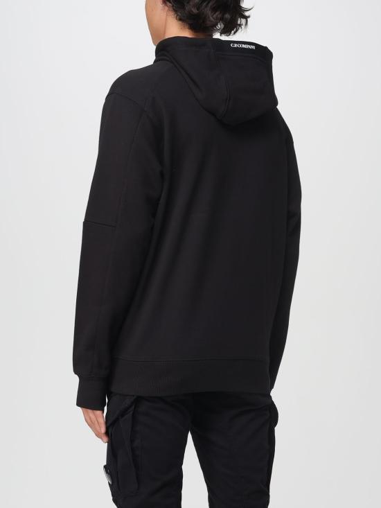 25FW 씨피 컴퍼니 다이애그널 레이즈드 플리스 렌즈 레귤러 핏 후드 티셔츠 RCCMSS714A005086W 999 Black - C.P. COMPANY