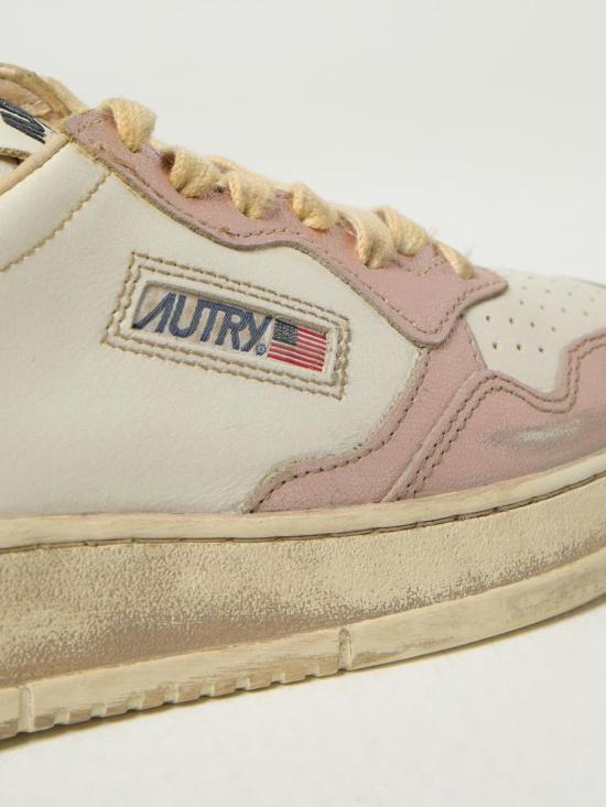 25FW 오트리 슈퍼 빈티지 메달리스트 로우 레더 스니커즈 AVLW MT06 White - AUTRY