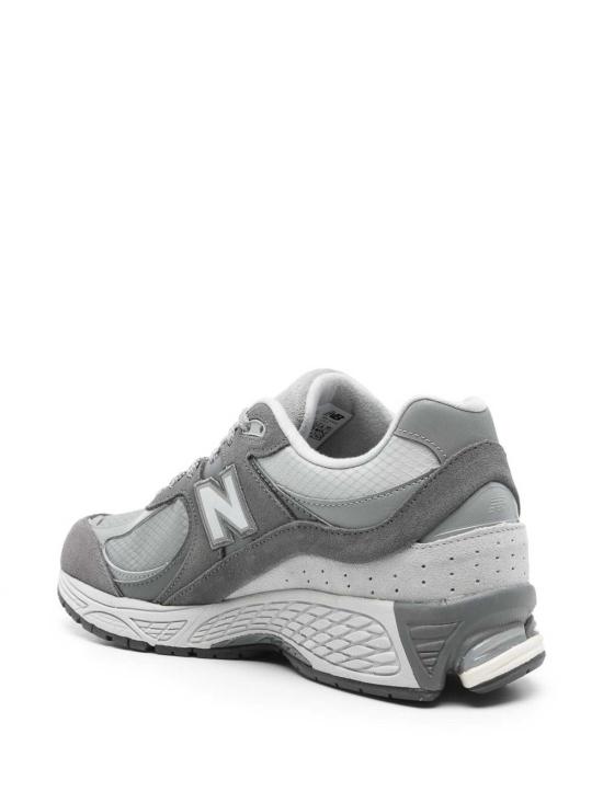 26SS 뉴발란스 2002 스니커즈 U2002RTFGRY Grey - NEW BALANCE