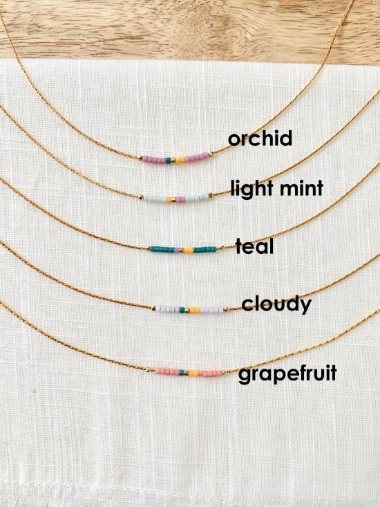  오션 브레이크업 목걸이/팬던트 Ocean Breakup 컬러풀 미니멀리스트 비즈 목걸이 - OCEAN BREAKUP