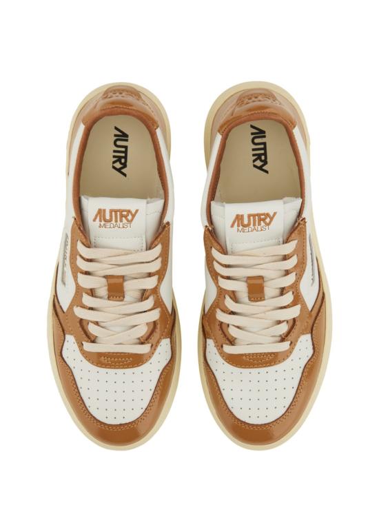 25FW 오트리 메달리스트 로우 레더 스니커즈 AULWRT02 White - AUTRY
